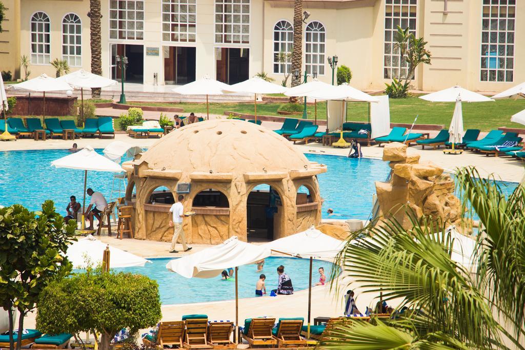 Cataract Pyramids Resort Kafrat al Jabal Luaran gambar